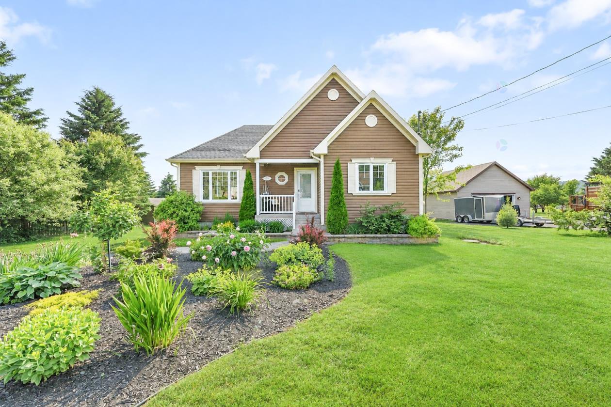 241, Rue Landers, Shannon